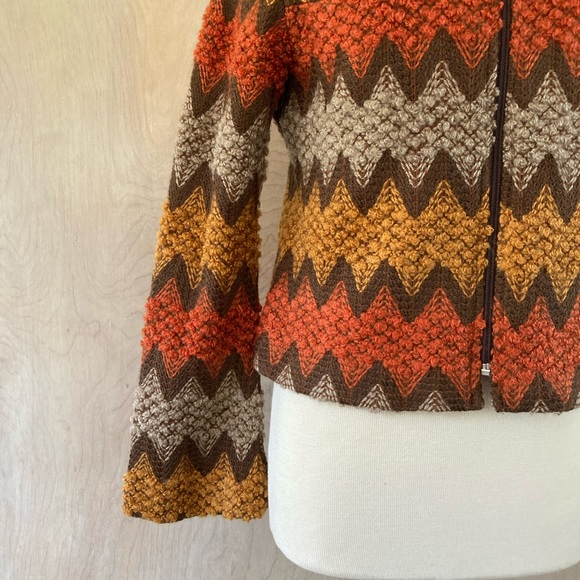 Devan Jacket - Picture 2 of 6